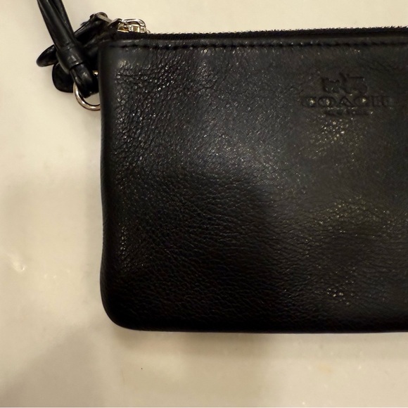 Coach Horse & Carriage Black Pebbled Leather Double Zip Wallet - Picture 2 of 12